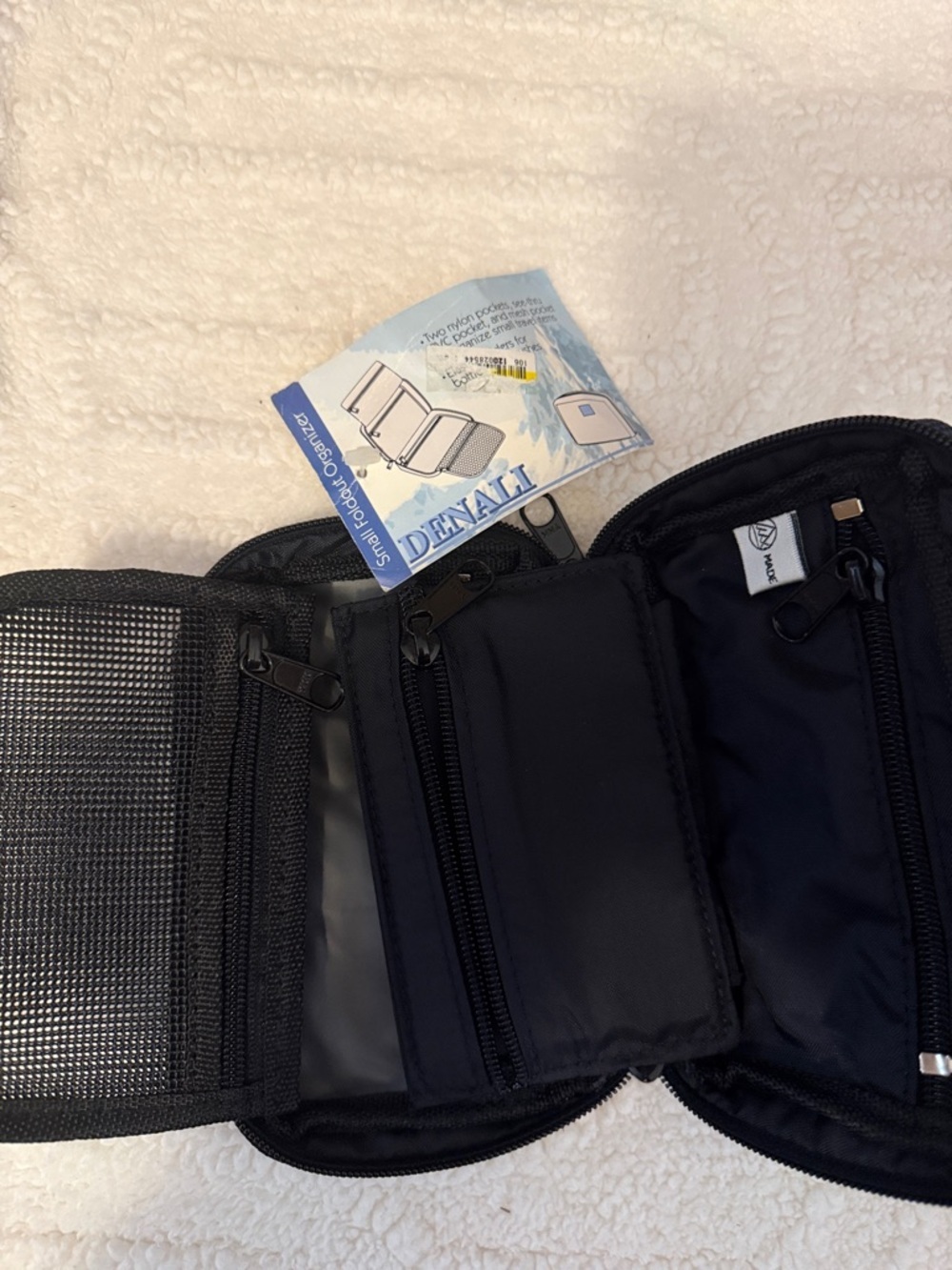 Denali Navy Travel Pouch for Men - Picture 5 of 7